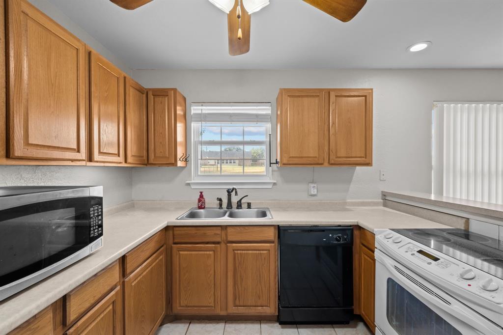 3904 Country Meadows Road Property Photo 17