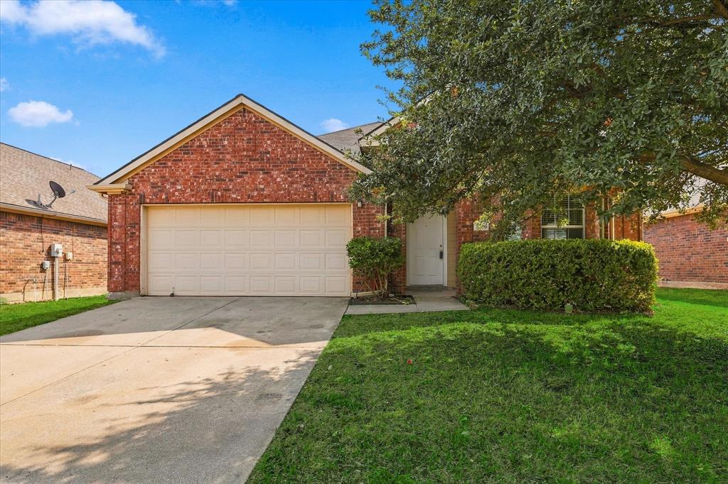 8716 Wagon Trail Property Photo 1