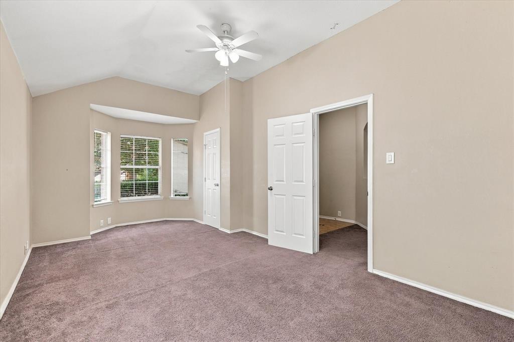 8716 Wagon Trail Property Photo 7