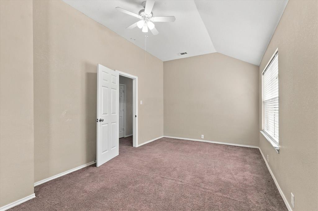 8716 Wagon Trail Property Photo 8