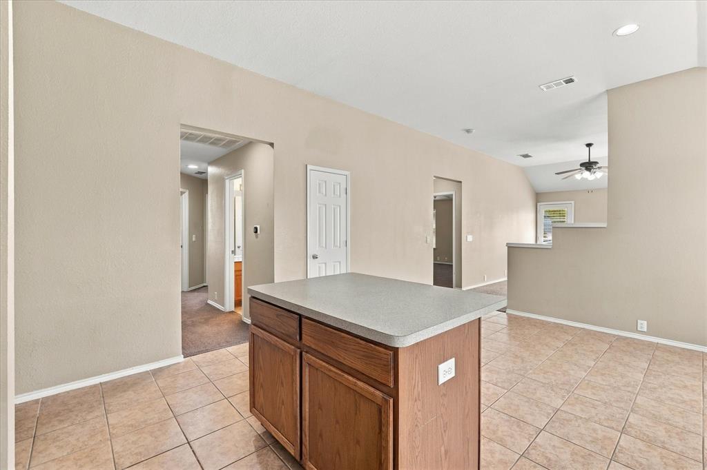 8716 Wagon Trail Property Photo 18
