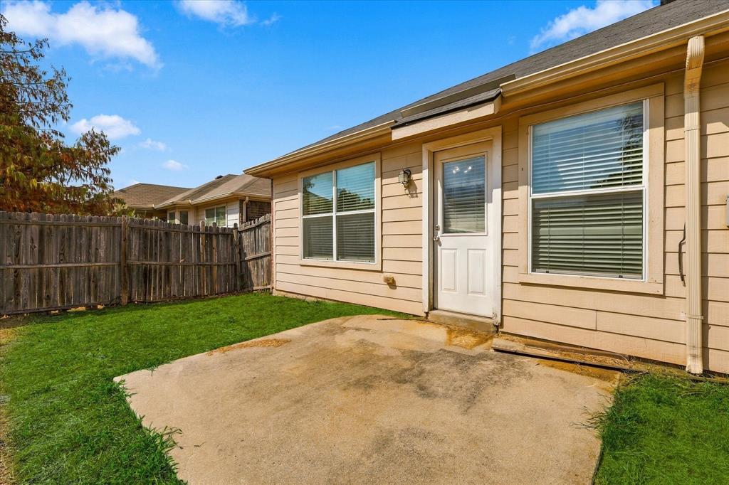 8716 Wagon Trail Property Photo 37