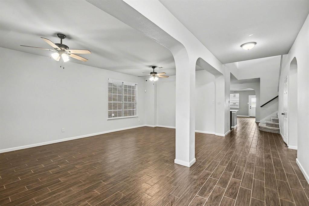 10005 Shelburne Road Property Photo 4