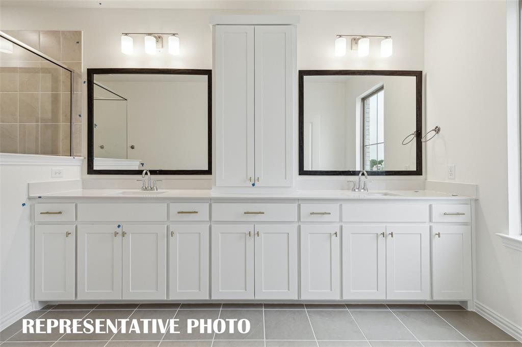 4733 Lunker Street Property Photo 11