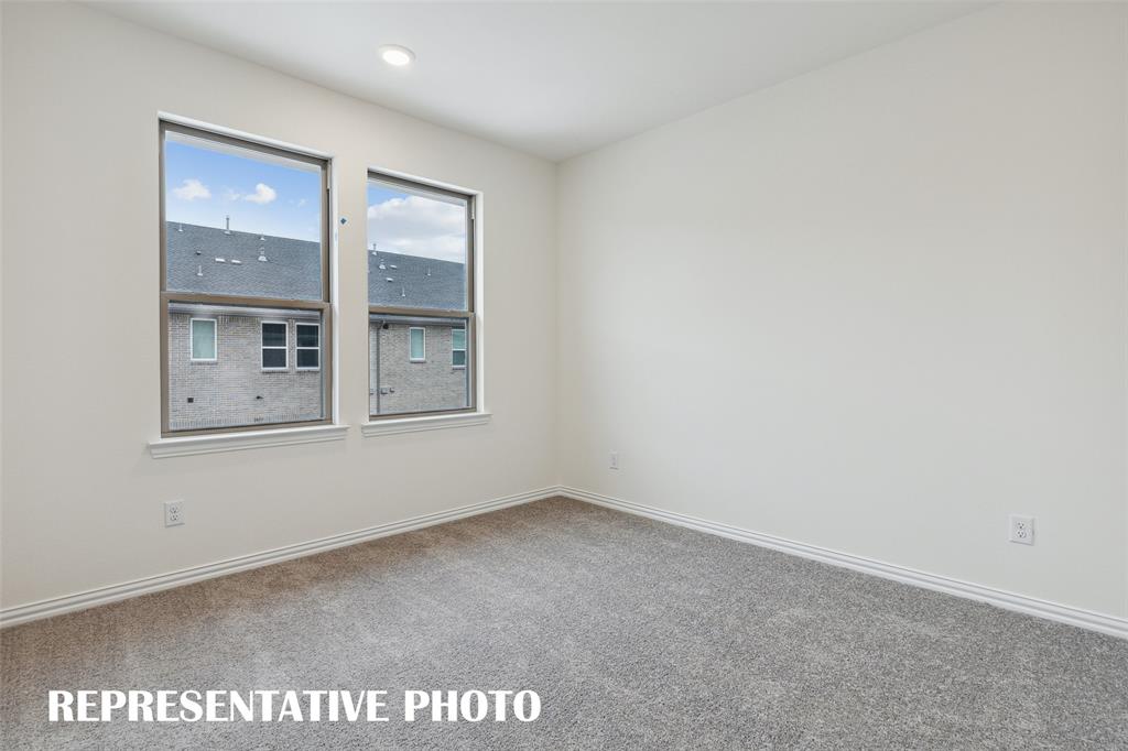 4733 Lunker Street Property Photo 13