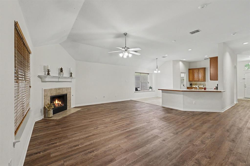 1235 Clear Water Drive Property Photo 1