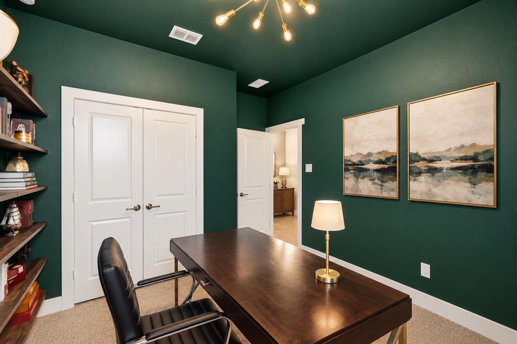 5112 Holy Springs Road Property Photo 6