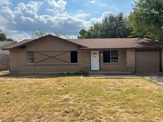 2312 Meadow Crest Property Photo 5