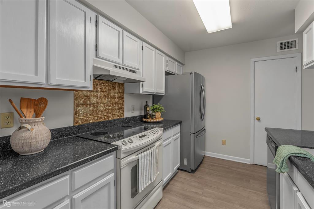 10109 Salinas Drive Property Photo 14