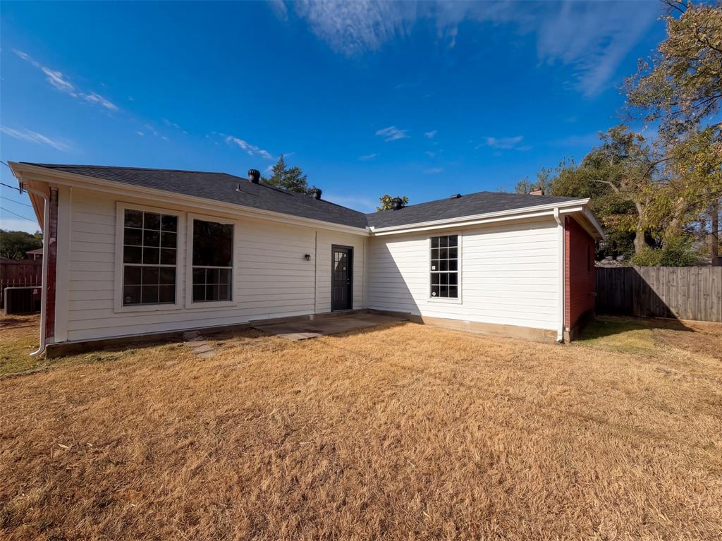 4519 Marcell Avenue Property Photo 5