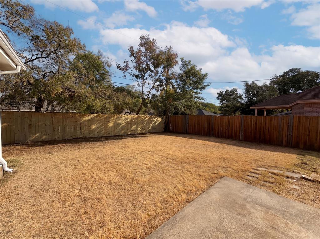 4519 Marcell Avenue Property Photo 13