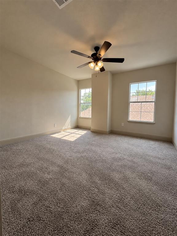 708 Essex Street Property Photo 16