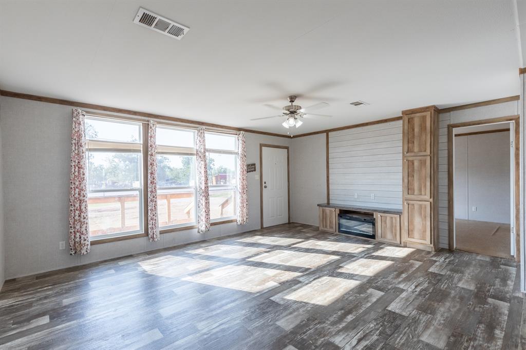 7942 Us Highway 277 S Property Photo 4