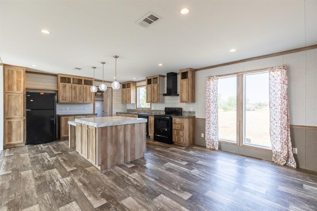 7942 Us Highway 277 S Property Photo 8