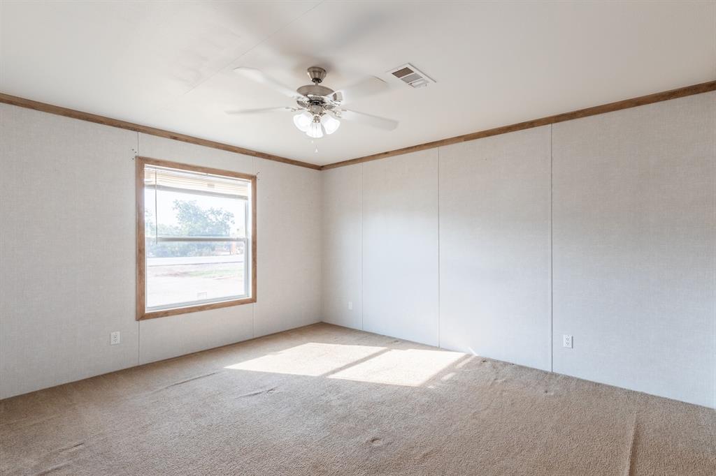 7942 Us Highway 277 S Property Photo 10