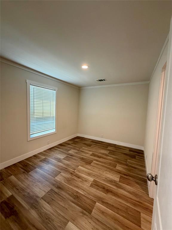 60 Holland Street Property Photo 8