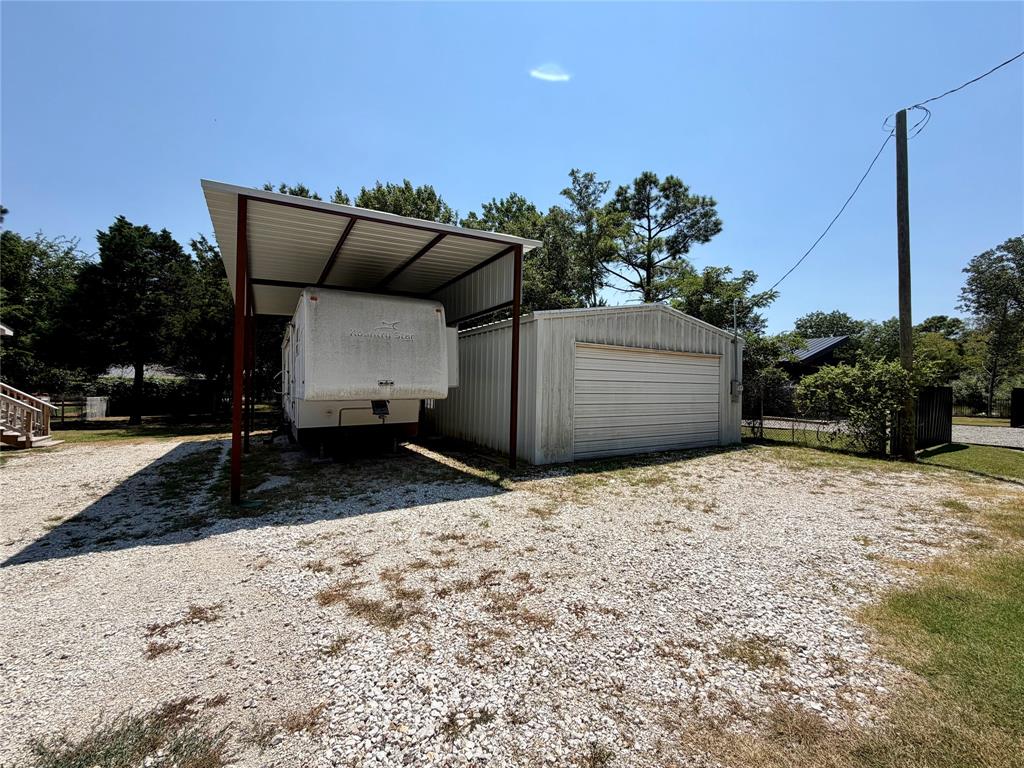 60 Holland Street Property Photo 12