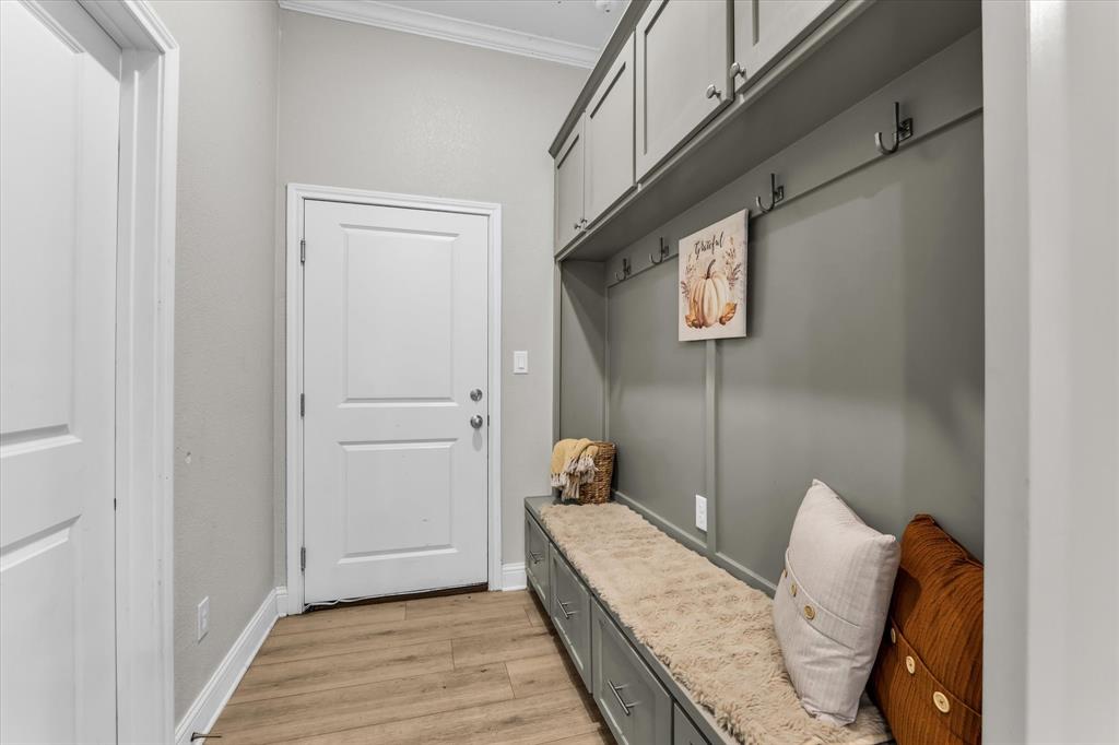 370 Frederick Drive Property Photo 15