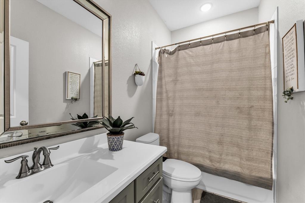 370 Frederick Drive Property Photo 25