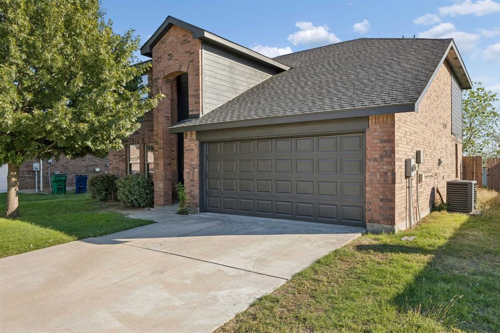 12621 Carpenter Lane Property Photo 1