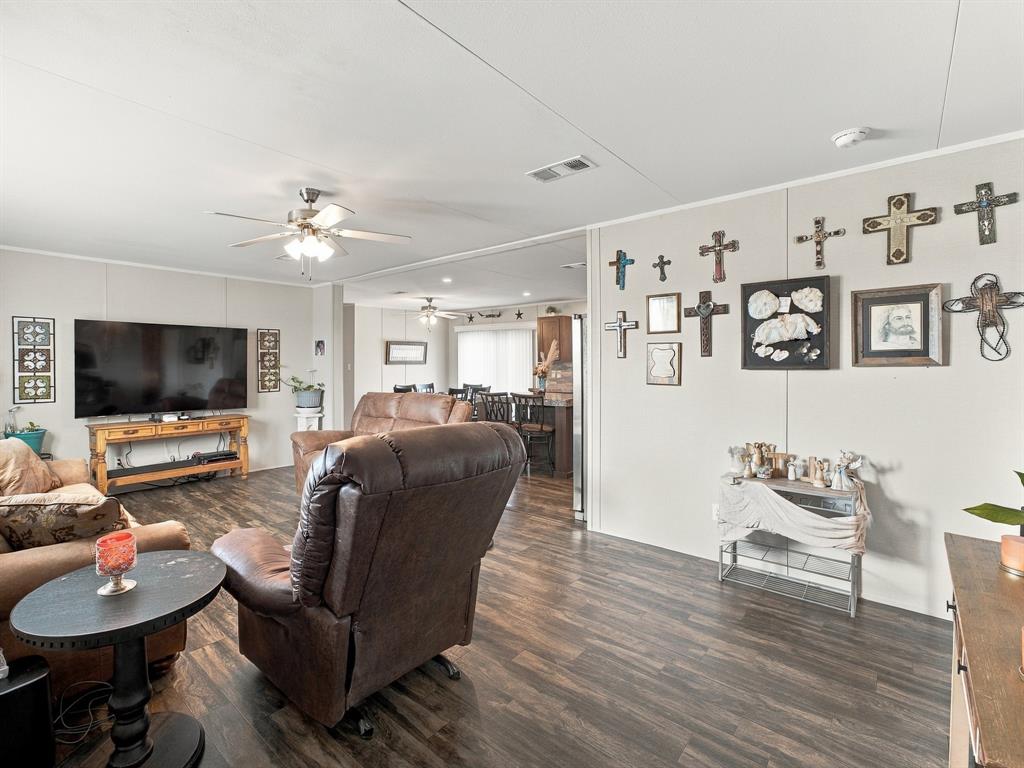 123 Dove Court Property Photo 15