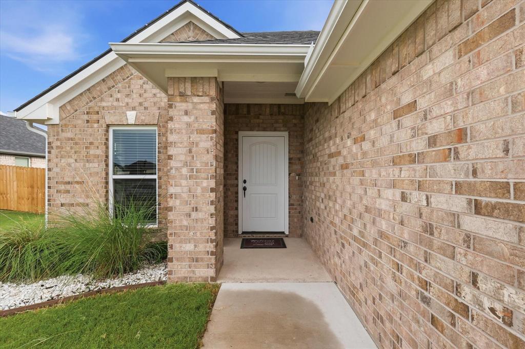 2120 Gabriel Drive Property Photo 1