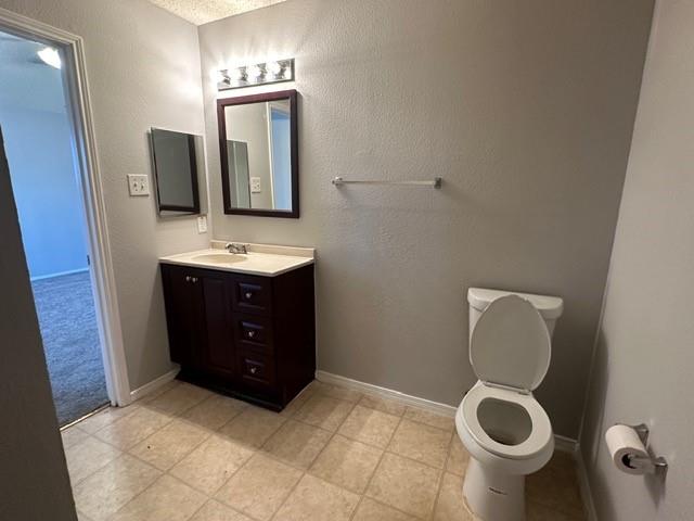 9300 Goldenview Drive Property Photo 11