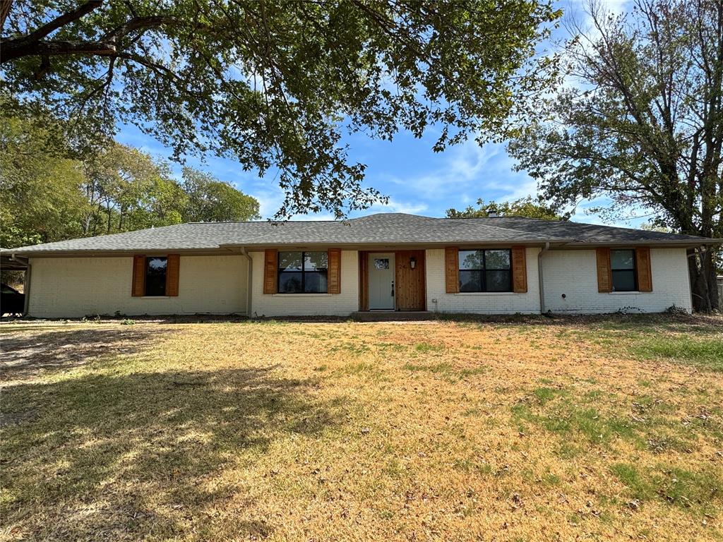 24 Lovers Lane Property Photo 1