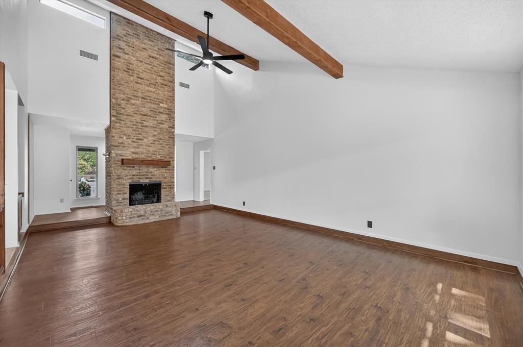 1600 Craighton Court Property Photo 6