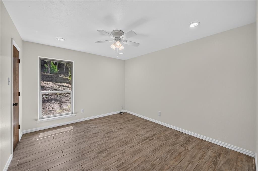 1600 Craighton Court Property Photo 27