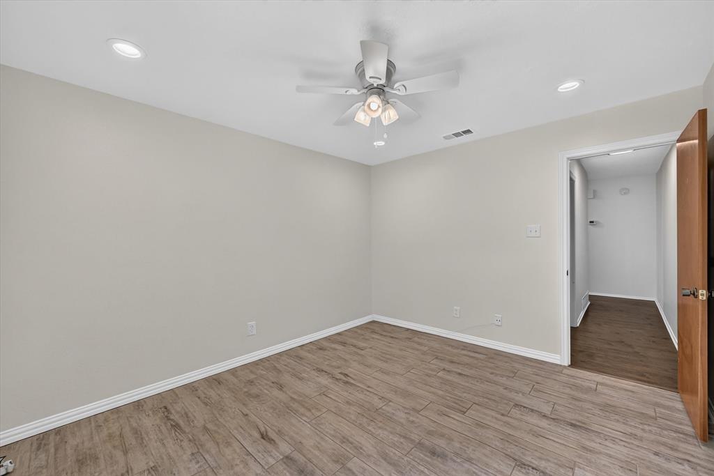 1600 Craighton Court Property Photo 31