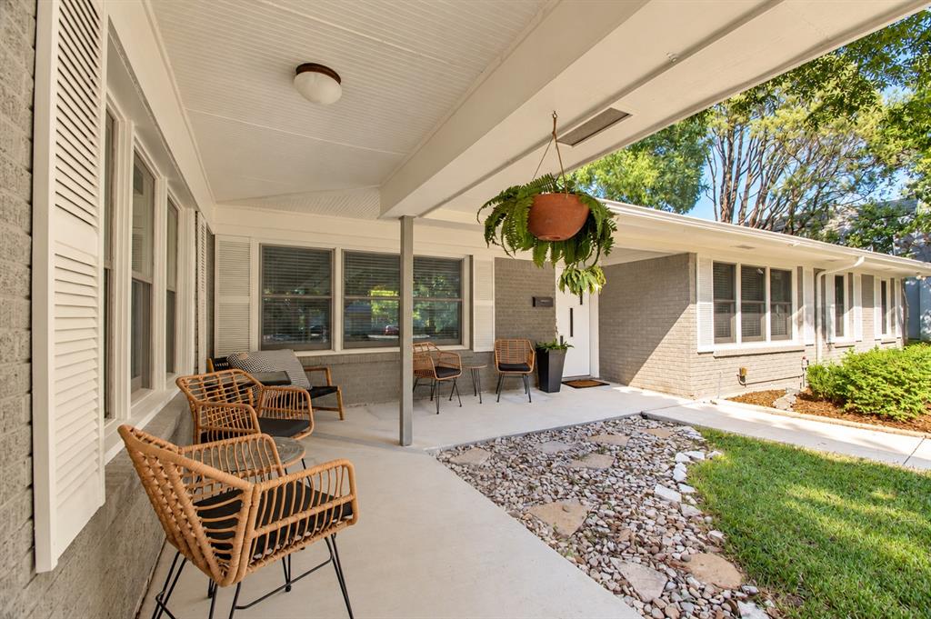 6812 Kirkwood Road Property Photo 5