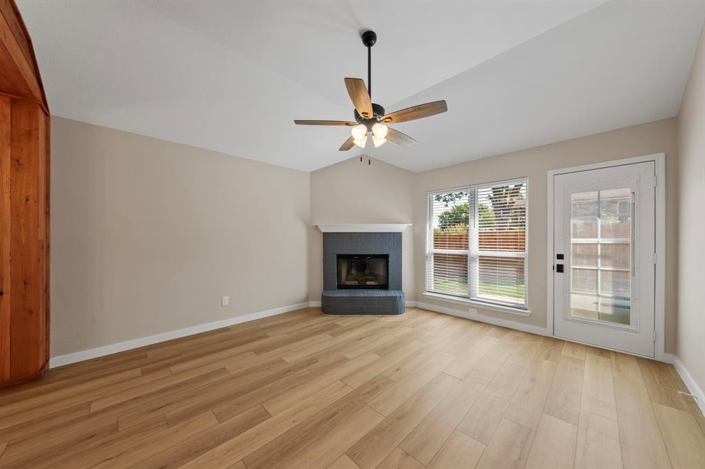 6001 Team Court Property Photo 9