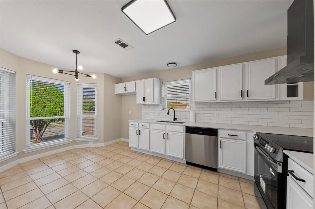 6001 Team Court Property Photo 11