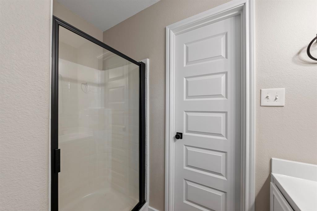 6001 Team Court Property Photo 15