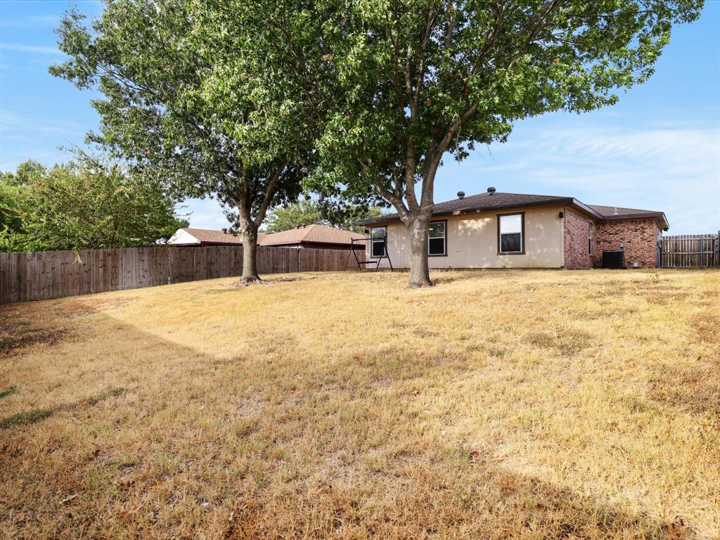 709 Basset Locke Drive Property Photo 23