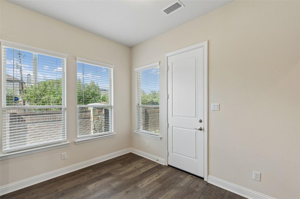 2703 Chambray Lane Property Photo 12