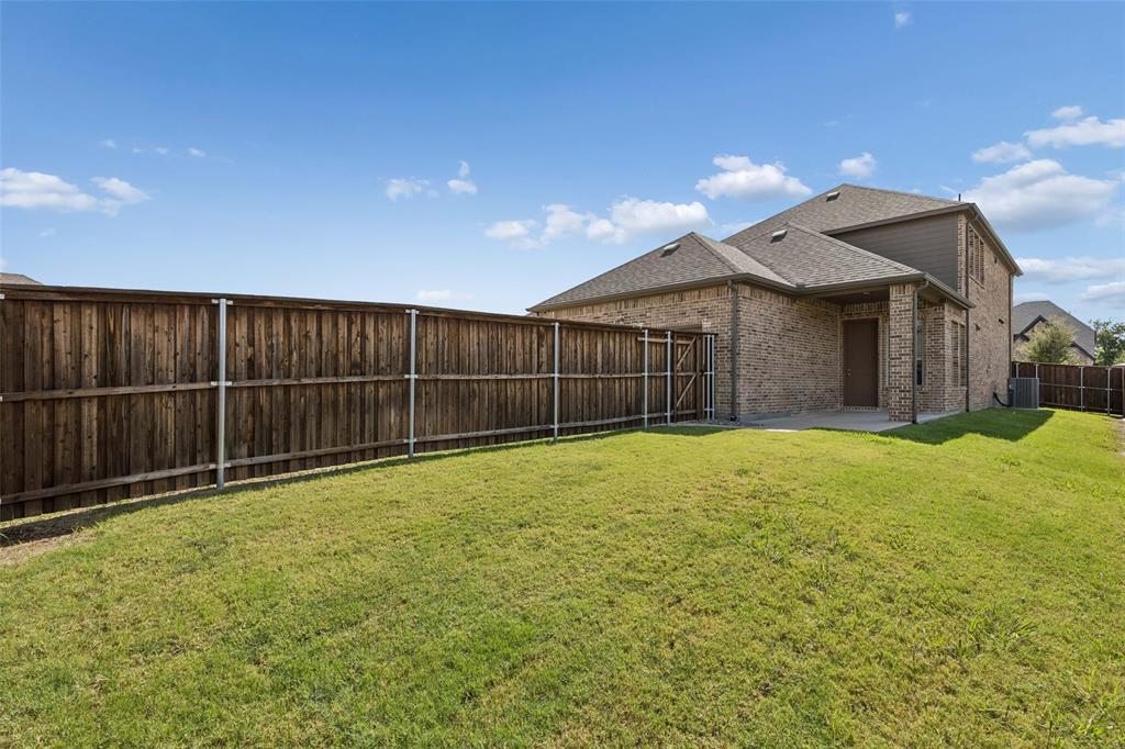 2703 Chambray Lane Property Photo 25