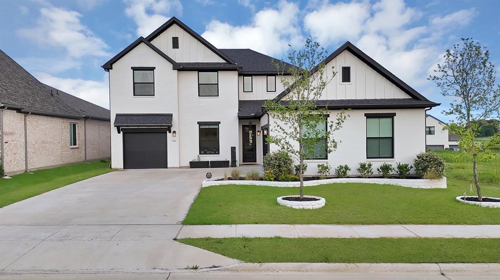 1110 Nora Lane
