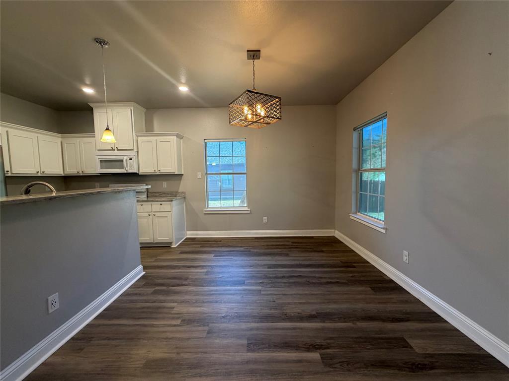 6006 Colorado Street Property Photo 6