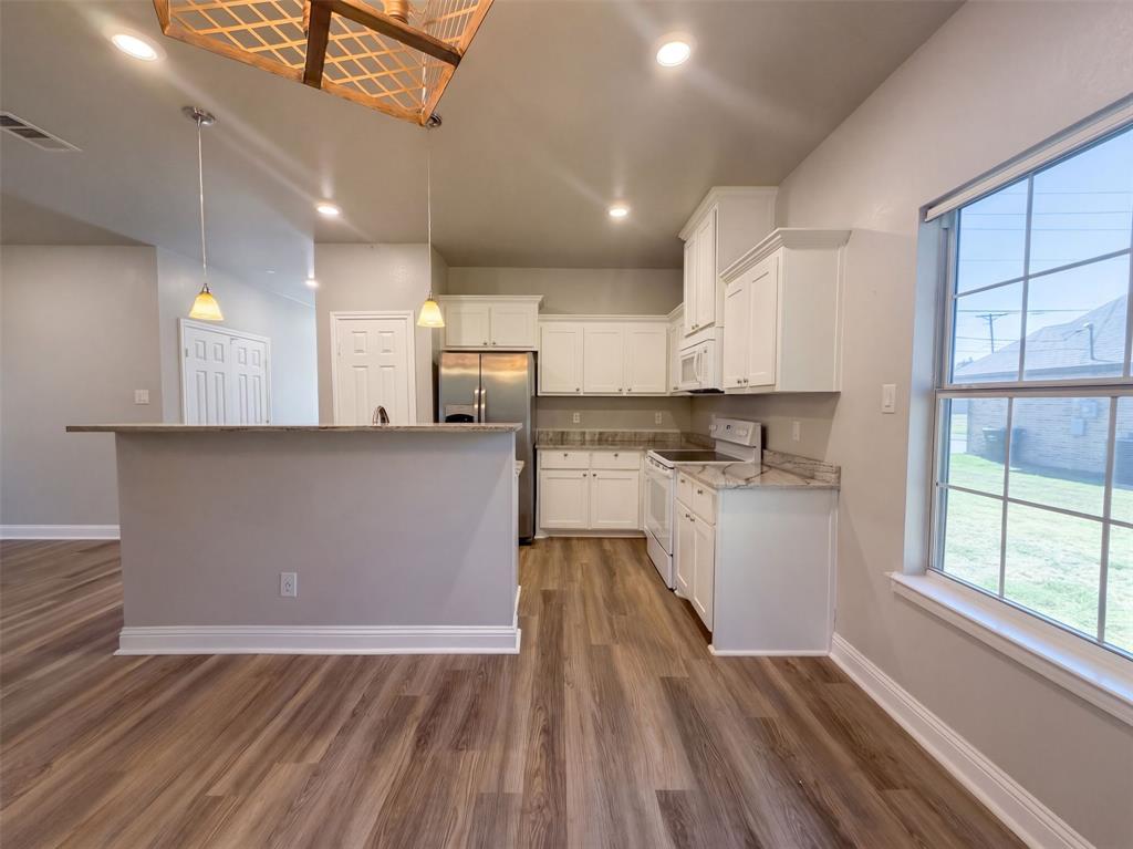 6006 Colorado Street Property Photo 14