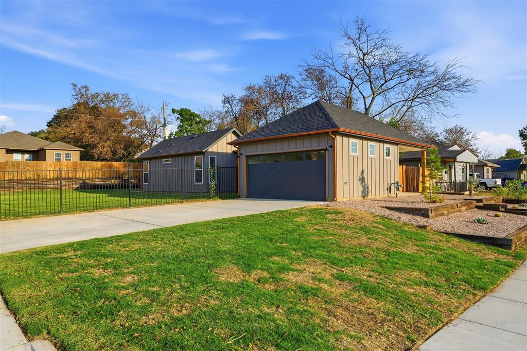 1601 Birdell Street Property Photo 3