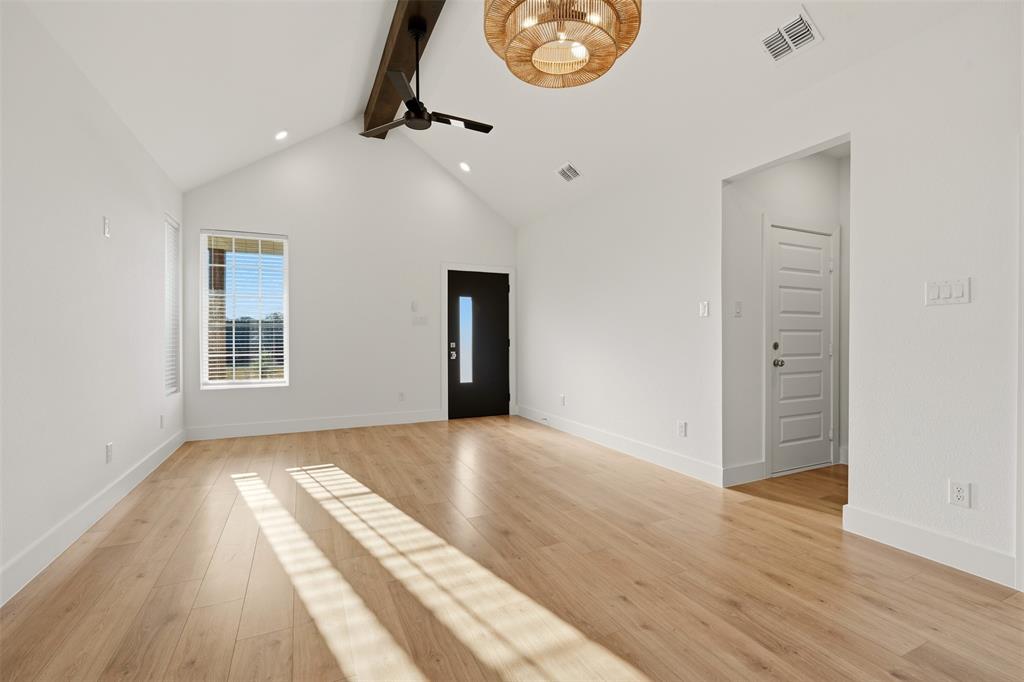 1601 Birdell Street Property Photo 8