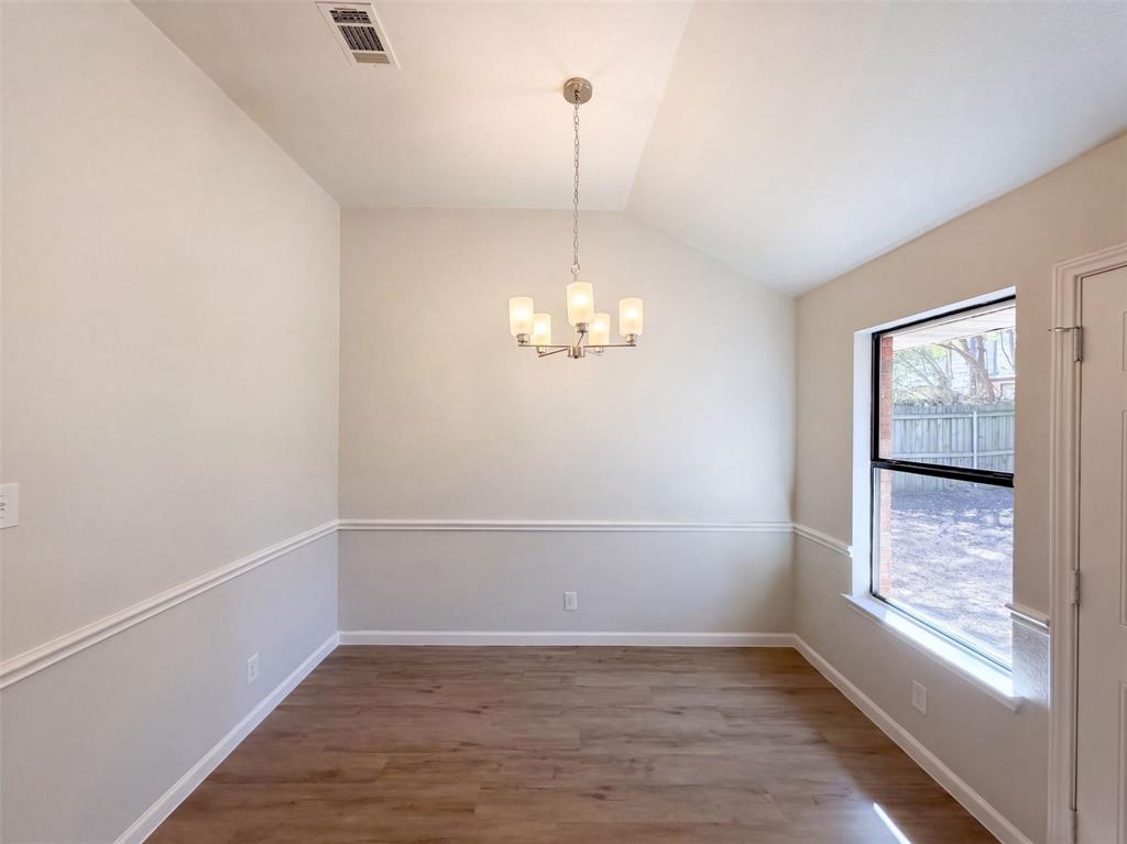 2812 Beverly Drive Property Photo 7