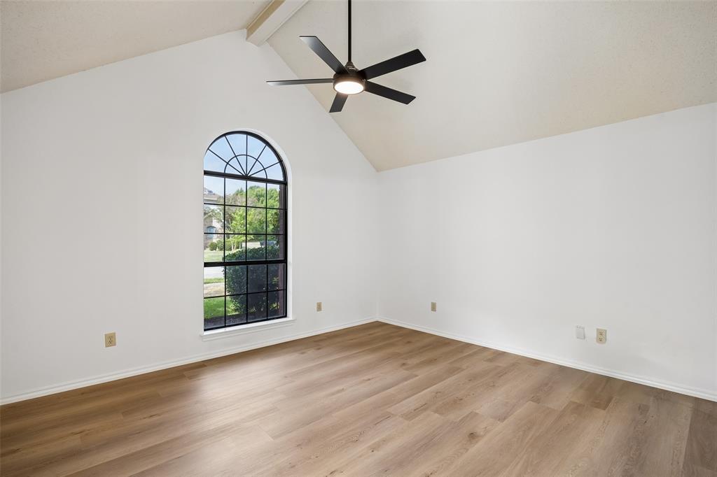 6656 Wickliff Trail Property Photo 16