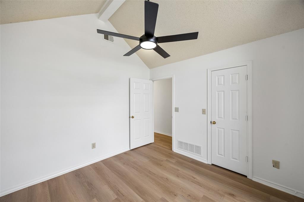 6656 Wickliff Trail Property Photo 27