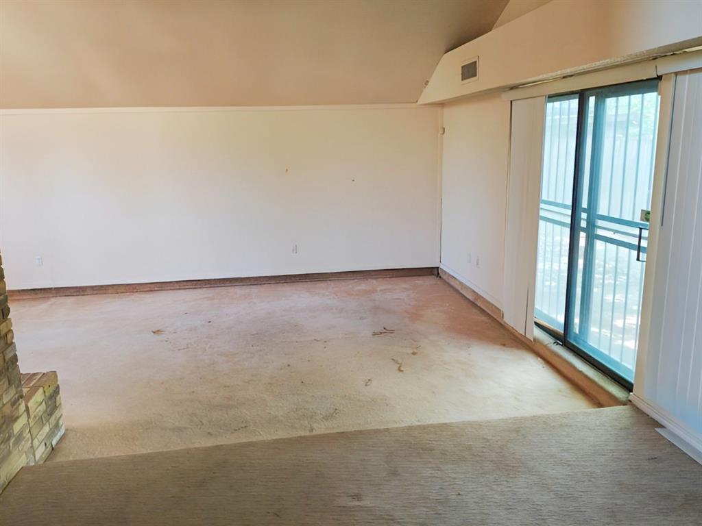 2120 Valley Forge Drive Property Photo 8