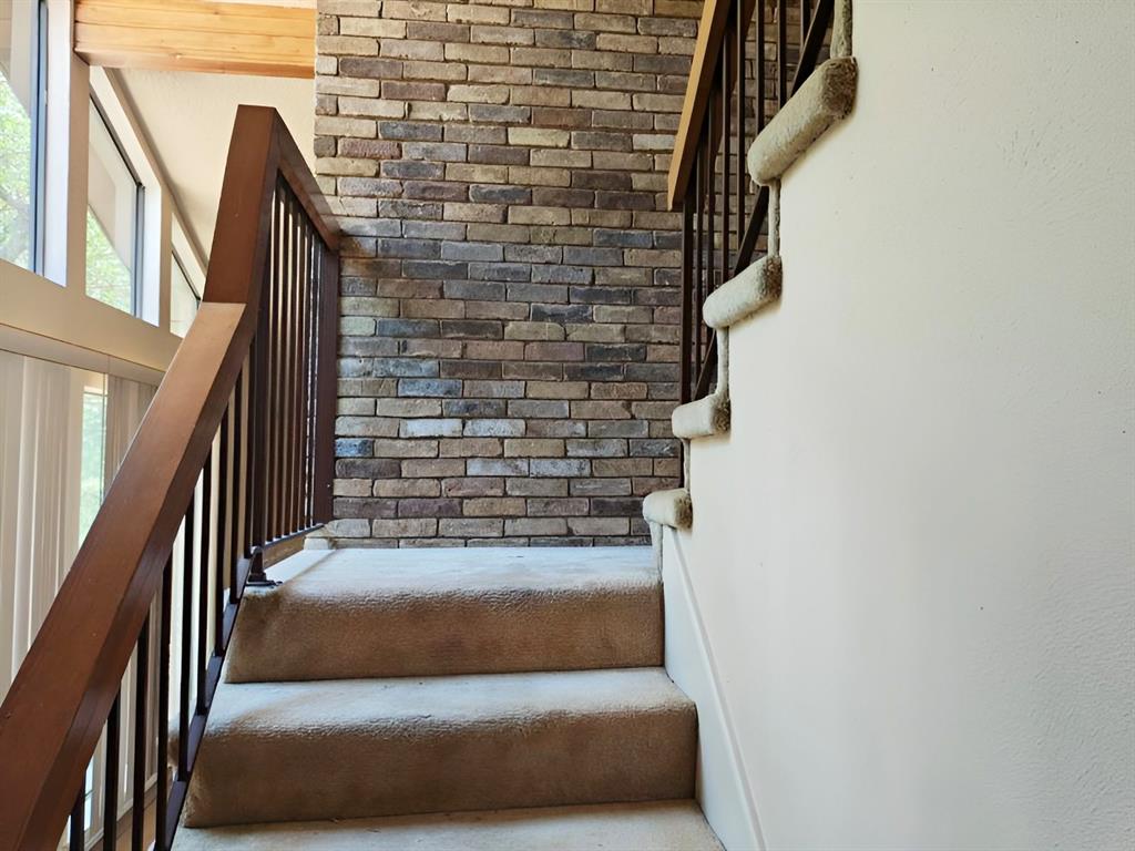 2120 Valley Forge Drive Property Photo 21