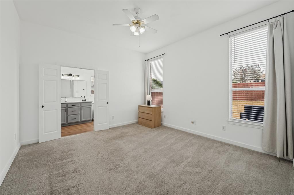 1063 Port Sullivan Drive Property Photo 15