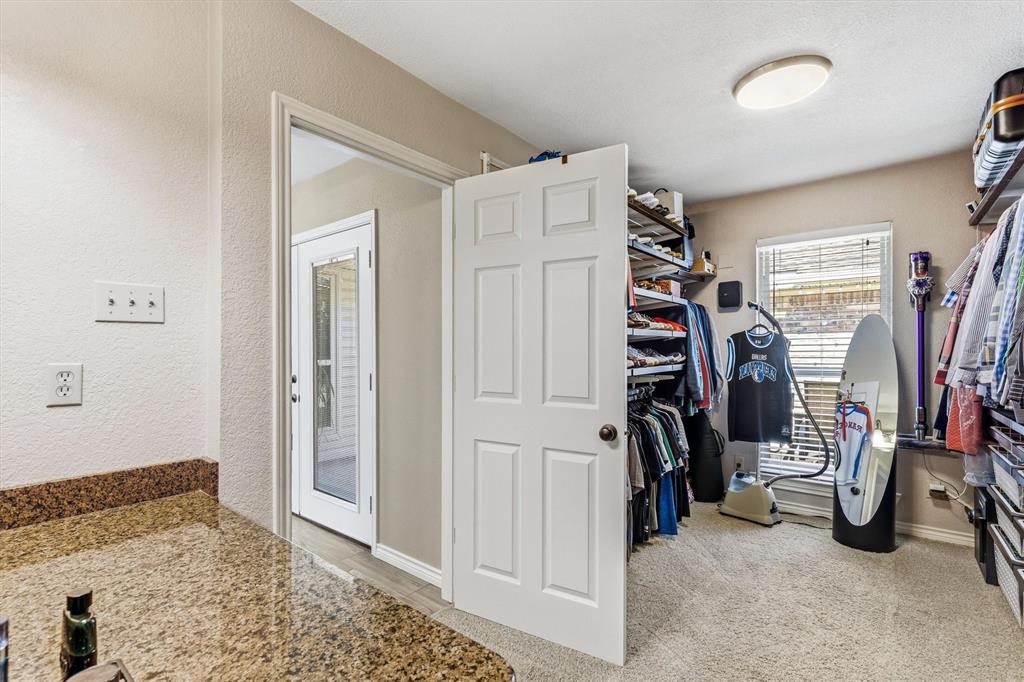 2904 Foxboro Drive Property Photo 22